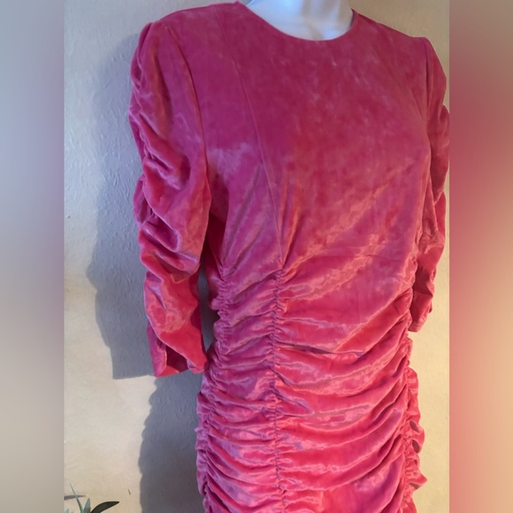 GANNI
Ruched velvet minidress‎ size 40 - Picture 4 of 8